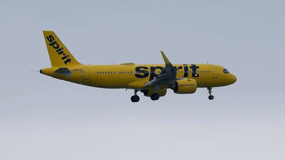 Here's why all flyers should be worried if Spirit Airlines goes away