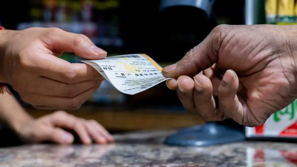 Powerball jackpot passes $600 million for Monday night’s drawing. The numbers are in. Did you win?