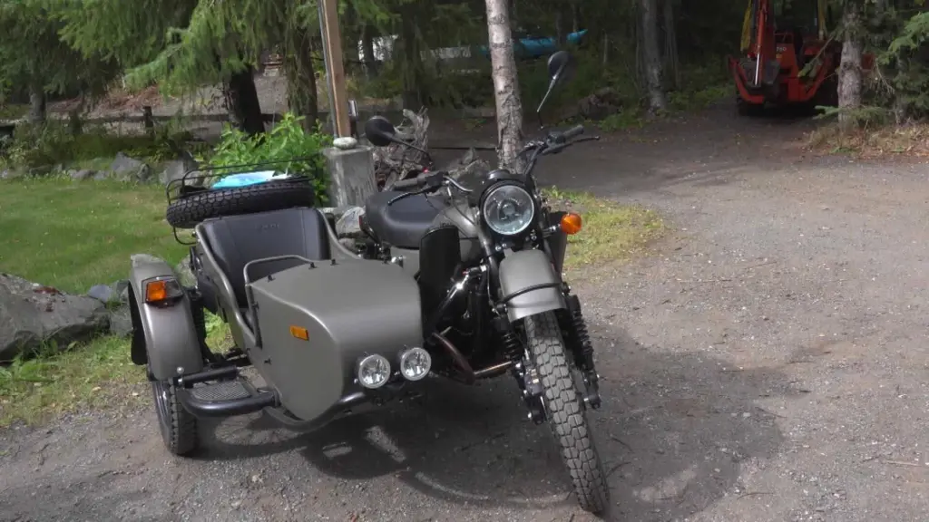 Alaskan man says Russian President Putin gave him motorcycle, but doesn't know why