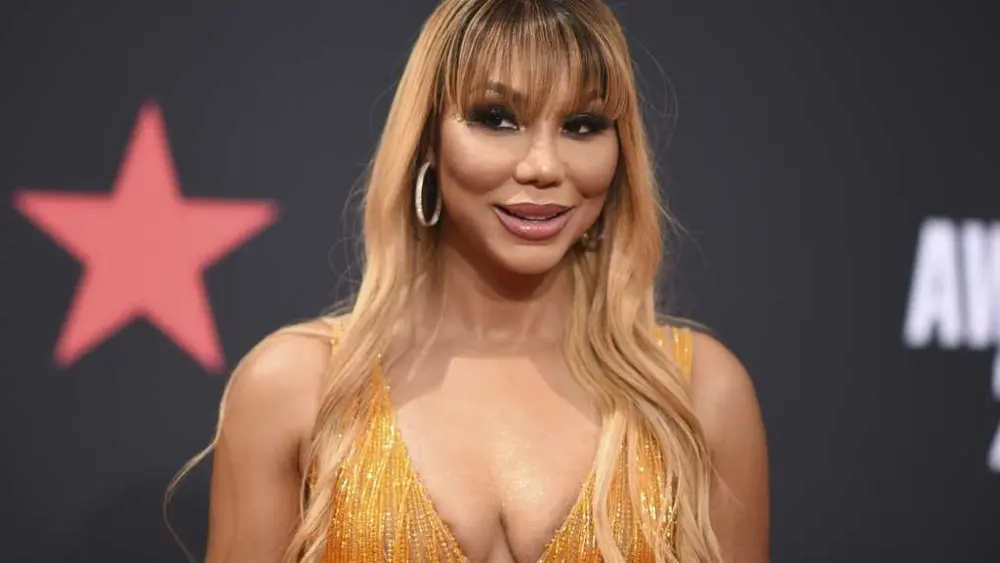 Singer Tamar Braxton says she 'almost died' in weekend accident
