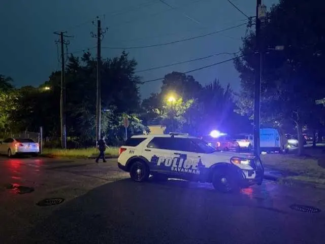 Savannah shooting leaves juvenile hospitalized, police investigating