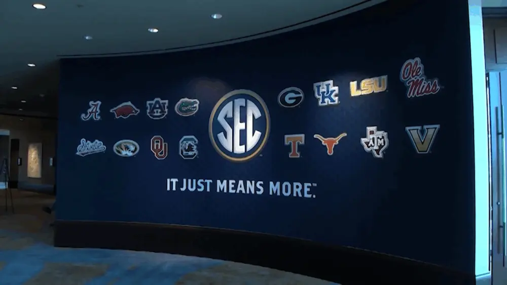 SEC approves 9-game conference schedule beginning in 2026, joining Big Ten and Big 12