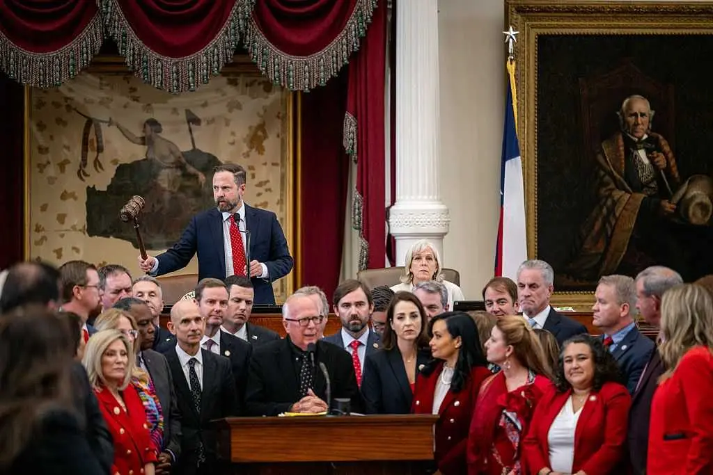 Texas senate approves redrawn congressional map favoring GOP, sends to governor