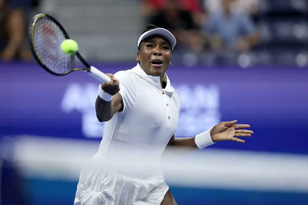Venus Williams loses in 3 sets at the US Open in her 1st Grand Slam match in 2 years