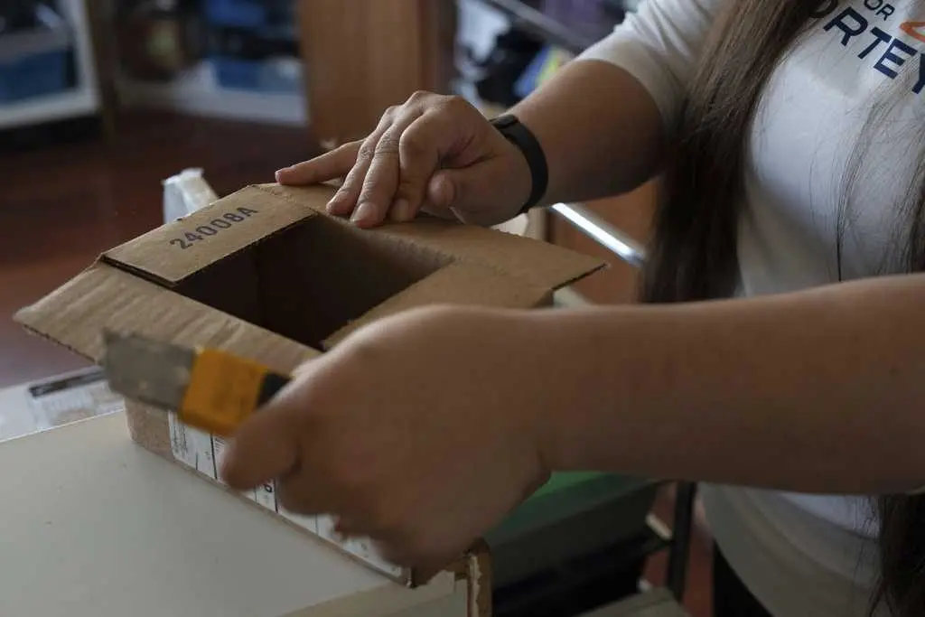 A US tariff exemption for small orders ends Friday. It's a big deal to some shoppers and businesses