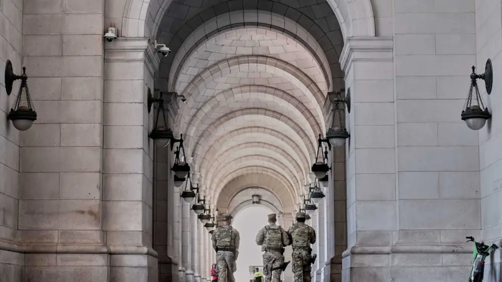 Man charged with felony assault for allegedly spitting on DC National Guard soldiers