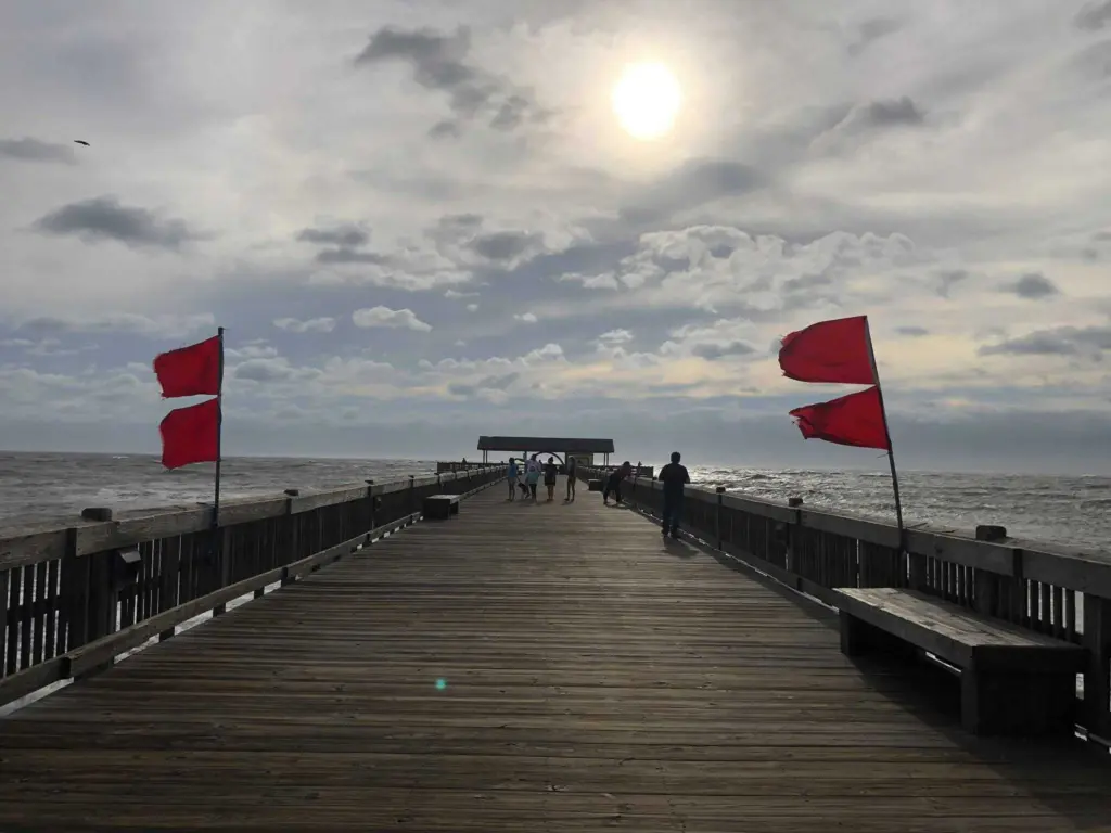 Tybee Island flying double red flags Sunday