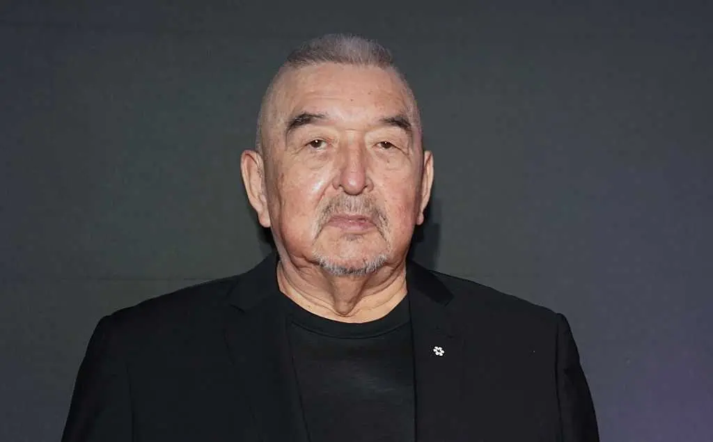 Oscar-nominated actor Graham Greene dies at 73