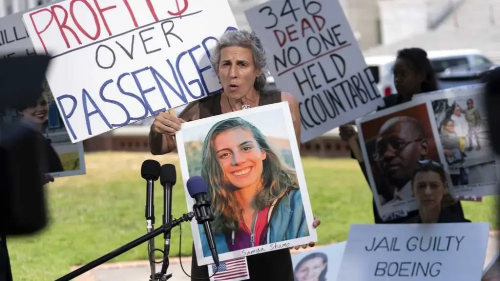 Families of Boeing crash victims make potential final plea for criminal prosecution