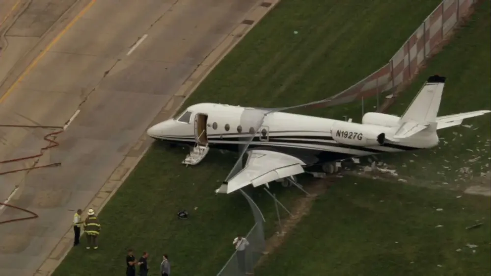 FAA investigating plane that went off end of runway after landing at Chicago airport