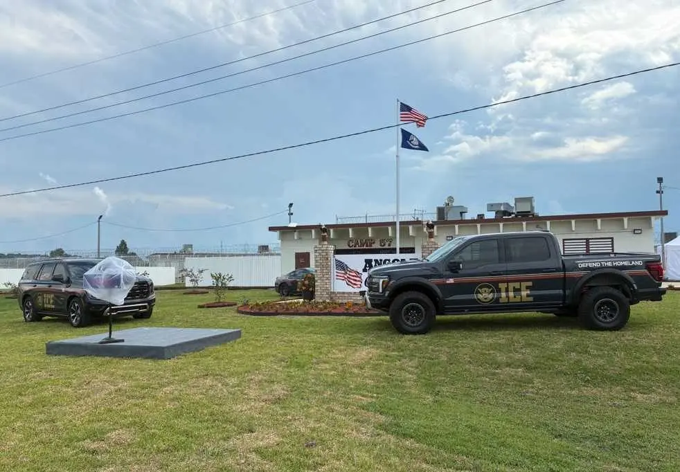 Louisiana governor announces new ICE holding facility called 'Louisiana Lockup'