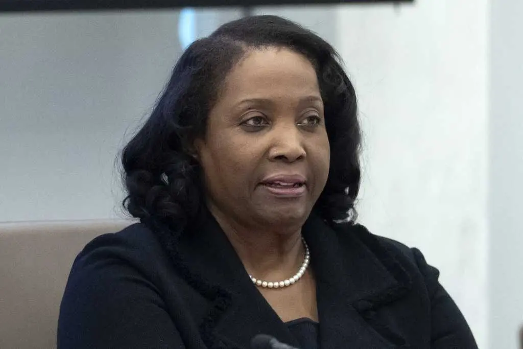DOJ probes mortgage fraud claims against Lisa Cook of Federal Reserve, AP source says