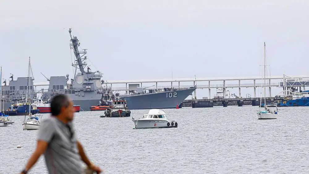 Experts skeptical of legality of Trump's strike on alleged drug boat