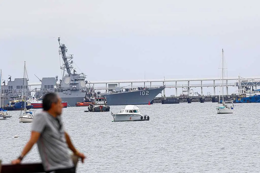 Experts skeptical of legality of Trump's strike on alleged drug boat