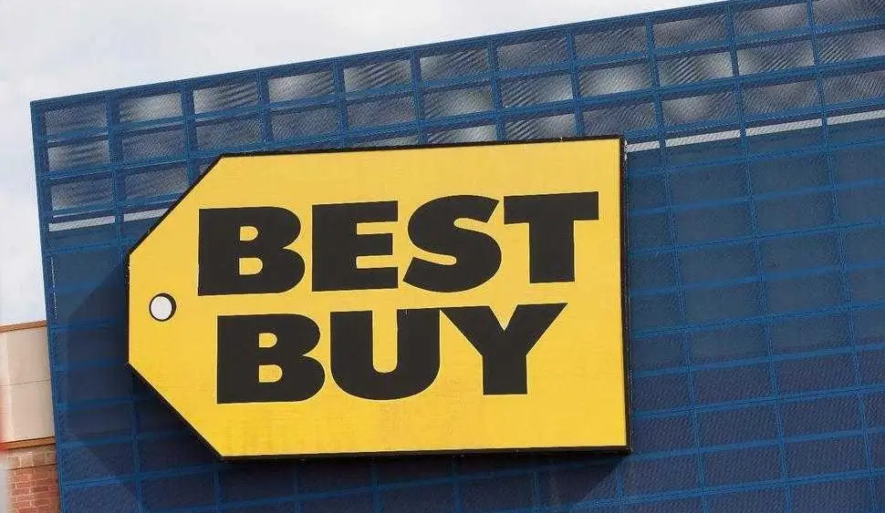 'Senseless tragedy': 2 dead, 1 injured in domestic shooting outside Georgia Best Buy store