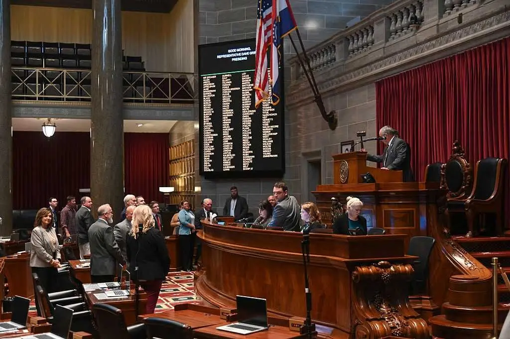 Missouri Republicans advance Trump-backed plan to redraw US House districts