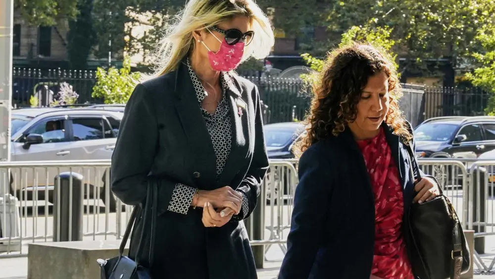 Disgraced former Sen. Bob Menendez's wife sentenced for role in bribery scheme