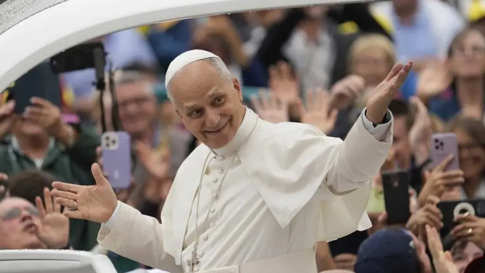 Chicago suburb where Pope Leo XIV grew up celebrates his 70th birthday