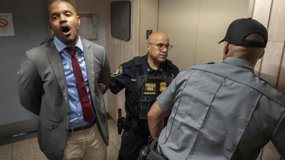 Elected officials among dozens of protesters arrested at a Manhattan immigration holding facility