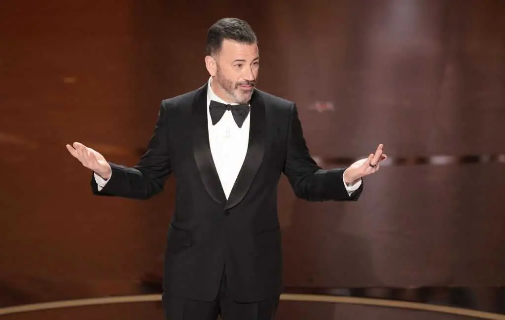 Late-night shows address Jimmy Kimmel suspension with humor and solidarity