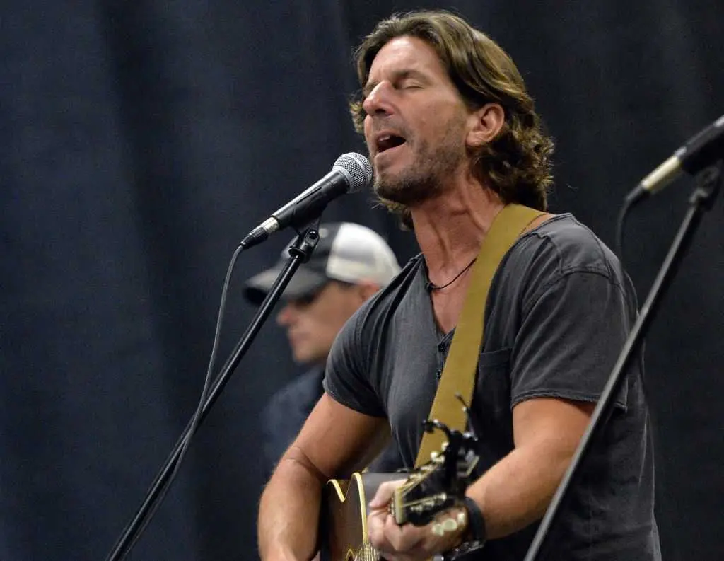 Brett James, Grammy-winning 'Jesus, Take the Wheel' songwriter, dies in plane crash