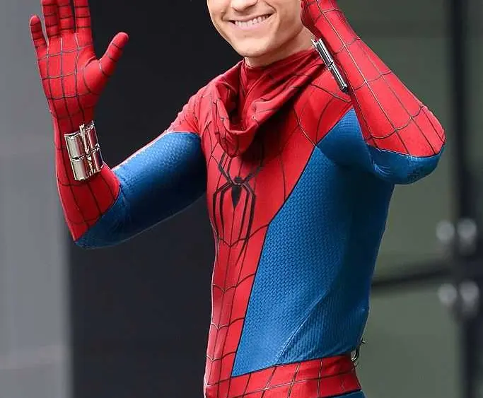 Tom Holland takes a break from filming latest ‘Spider-Man’ movie after suffering a concussion
