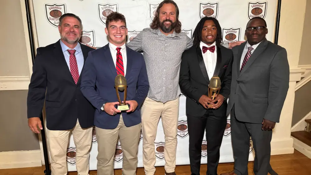 Savannah Quarterback Club honors Offensive, Defensive Players of the Week for week 3