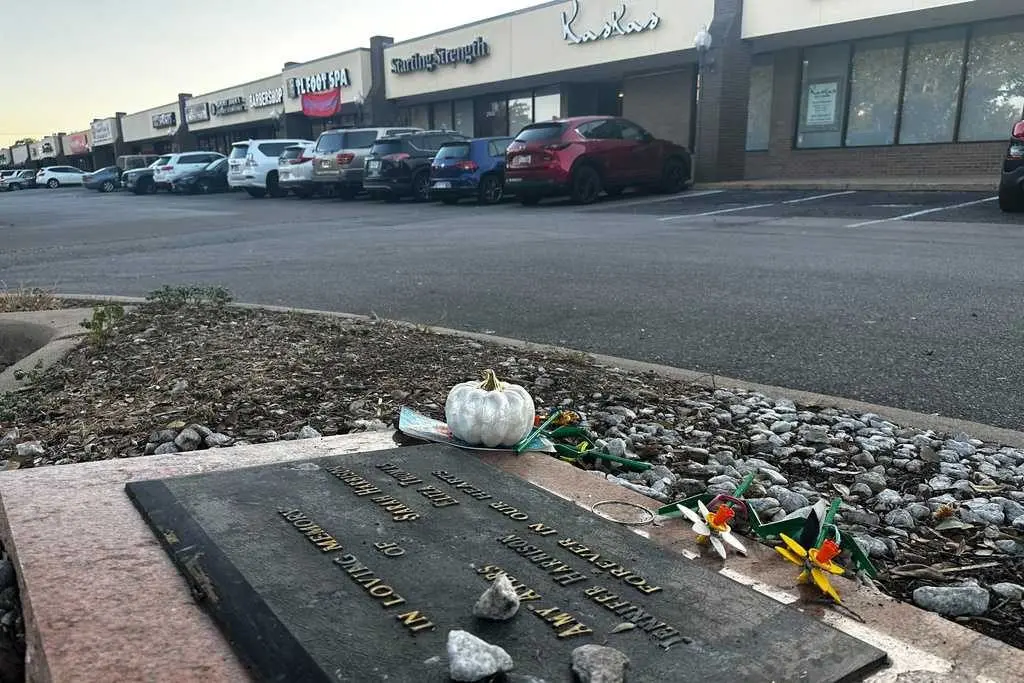 DNA evidence links a dead man to the 1991 killings of 4 girls at Texas yogurt shop