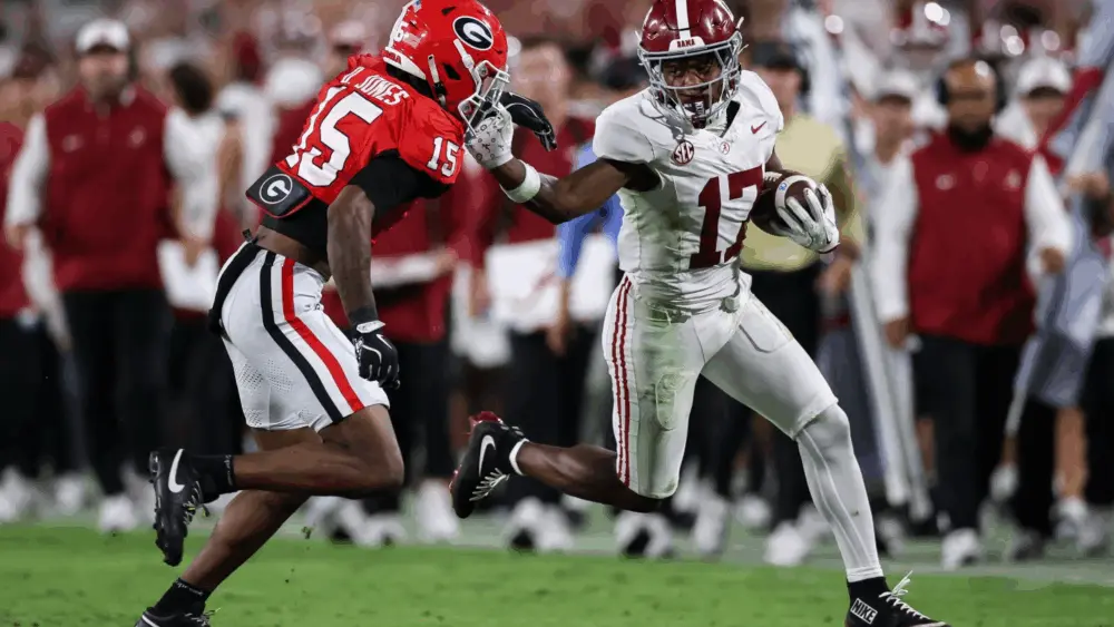 No. 17 Alabama never trails and beats No. 5 Georgia 24-21
