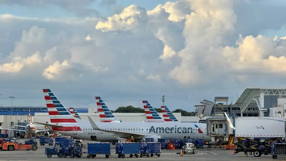 Stowaway found dead in landing gear of American Airlines plane in Charlotte