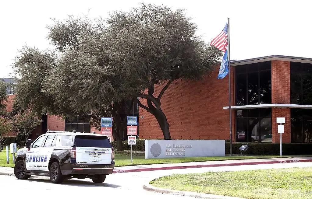 Family says Mexican man shot at Dallas ICE facility has died