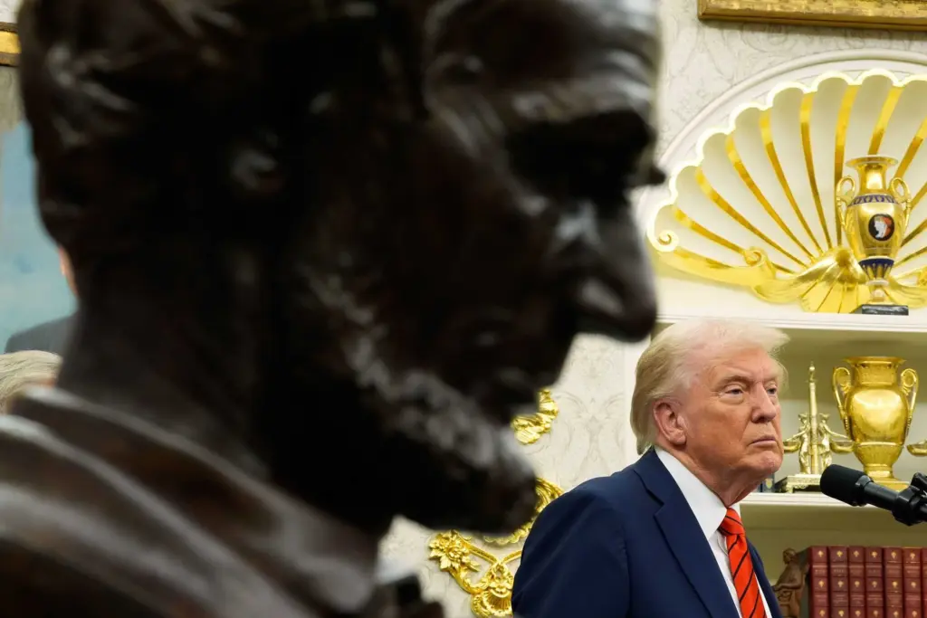 President Trump reveals renovated Lincoln Bedroom bathroom as his White House remodel continues