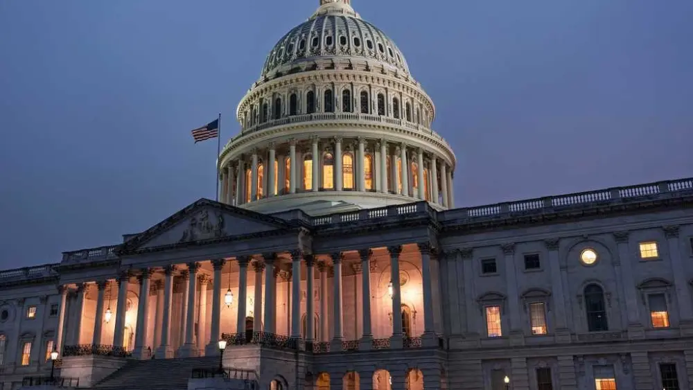 Government shutdown begins as Senate fails to reach bipartisan deal