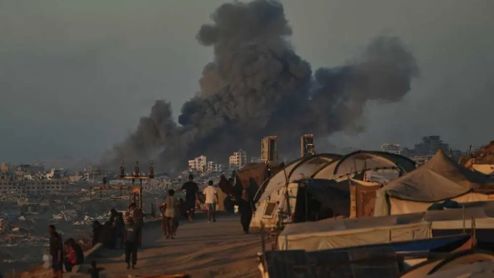 Israel orders Palestinians to leave Gaza City, saying those who stay will be considered militants