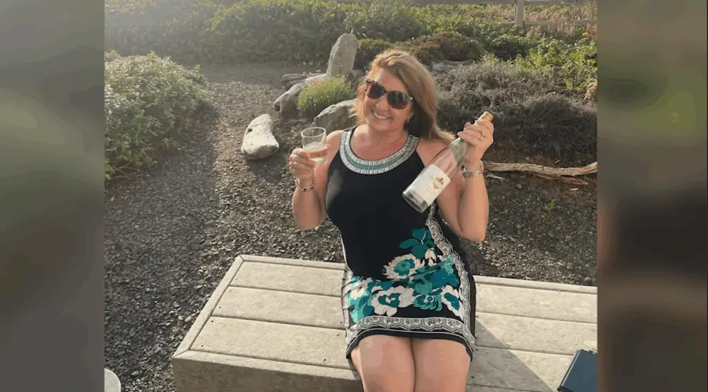 'It looks like I'm dead:' Woman writes own witty obituary