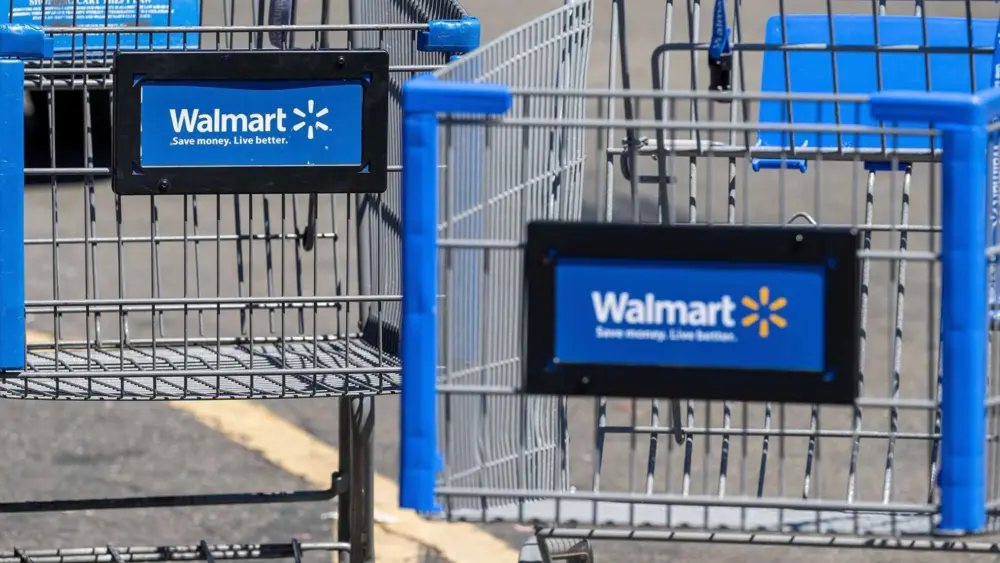 Walmart will remove dyes and other additives from its US house-brand products by 2027