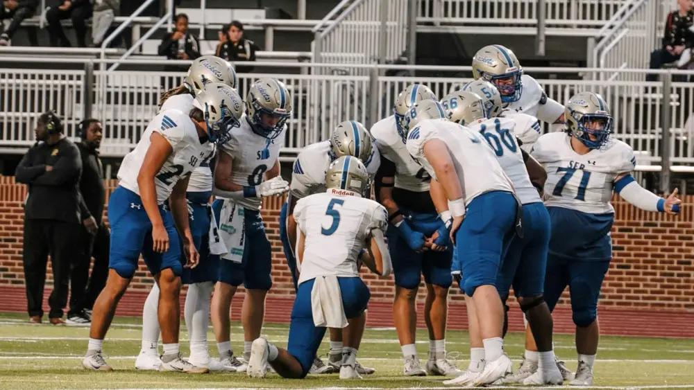Southeast Bulloch dominates Groves with 55-16 victory