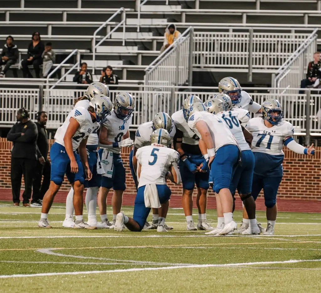 Southeast Bulloch dominates Groves with 55-16 victory