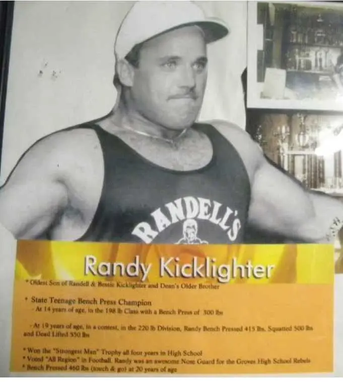 After 32 years, convicted murderer could walk free — family pushes back