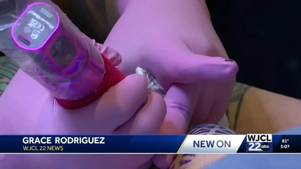 Savannah tattoo artists turn breast cancer scars into works of art