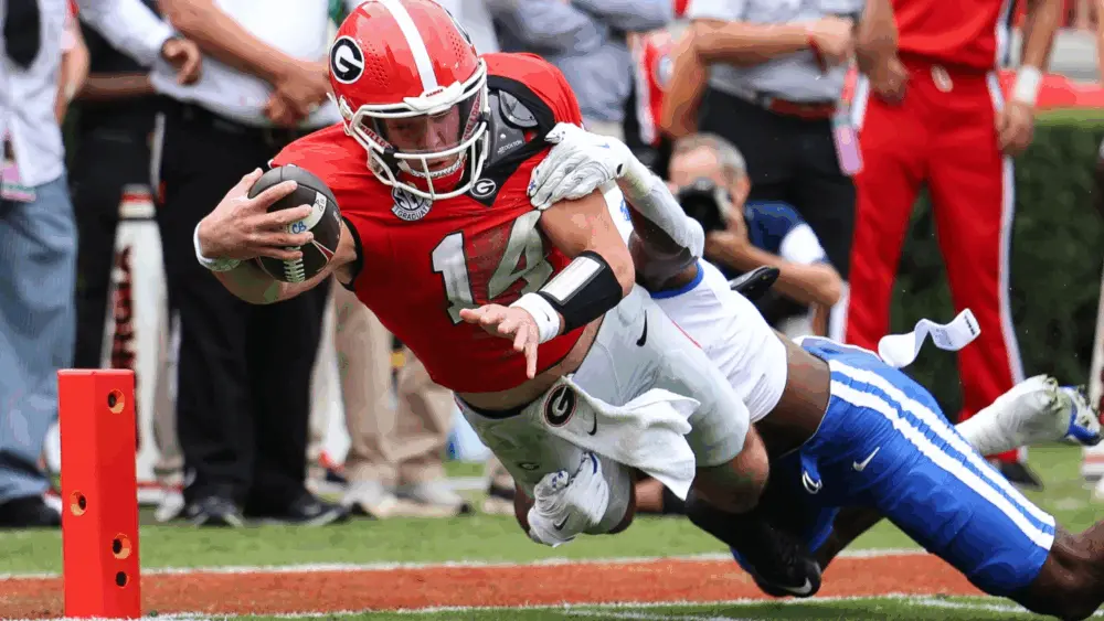 No. 12 Georgia bounces back from first loss of the season to beat Kentucky 35-14