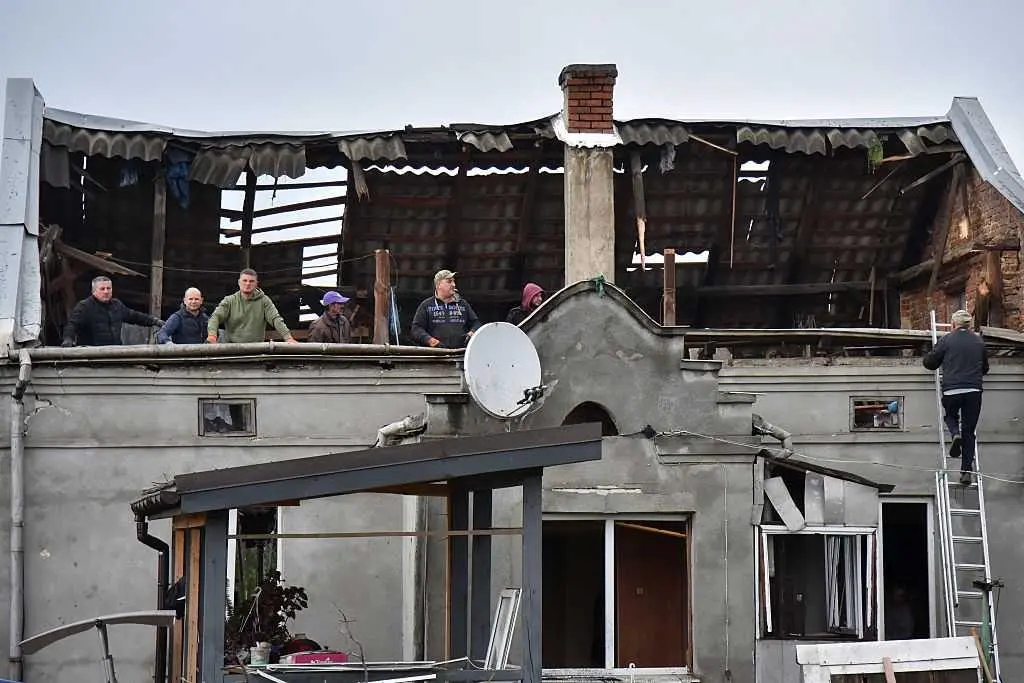 At least 5 dead in large-scale nighttime Russian strike on Ukraine