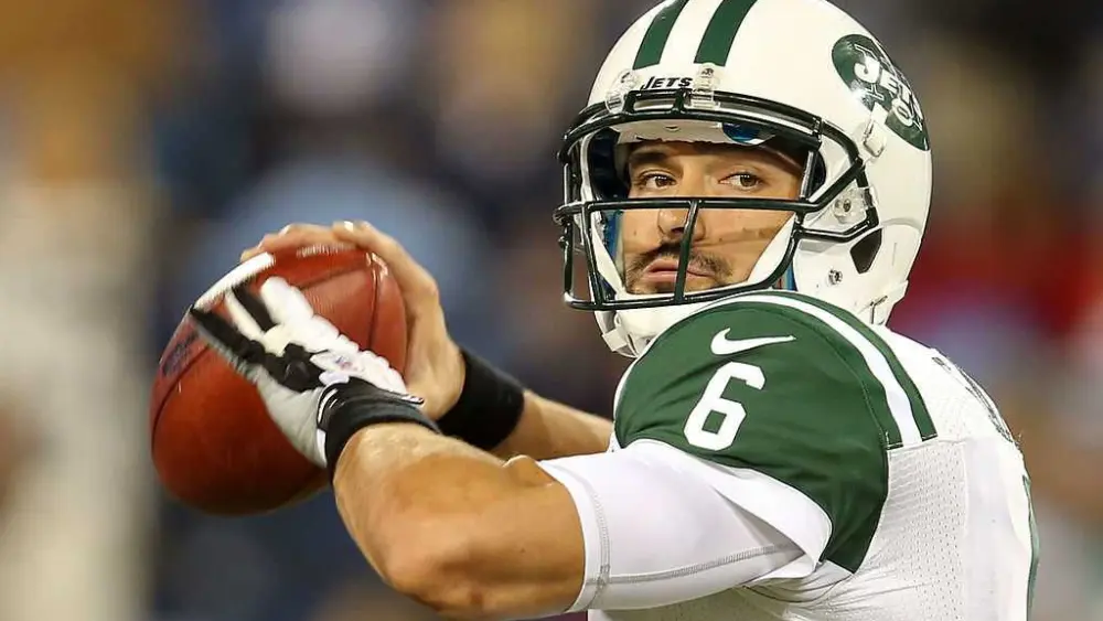 Mark Sanchez now facing felony charge in Indianapolis fight that left him hospitalized with stab wounds
