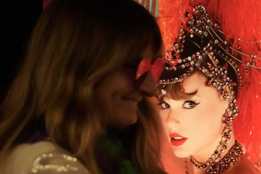 Taylor Swift's 'The Life of a Showgirl' breaks record, sells 2.7 million copies in U.S. on first day