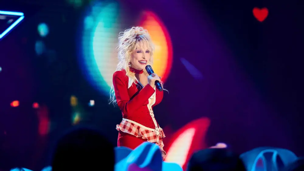 Dolly Parton puts rumors about her health to rest: ‘Do I look sick to you?’