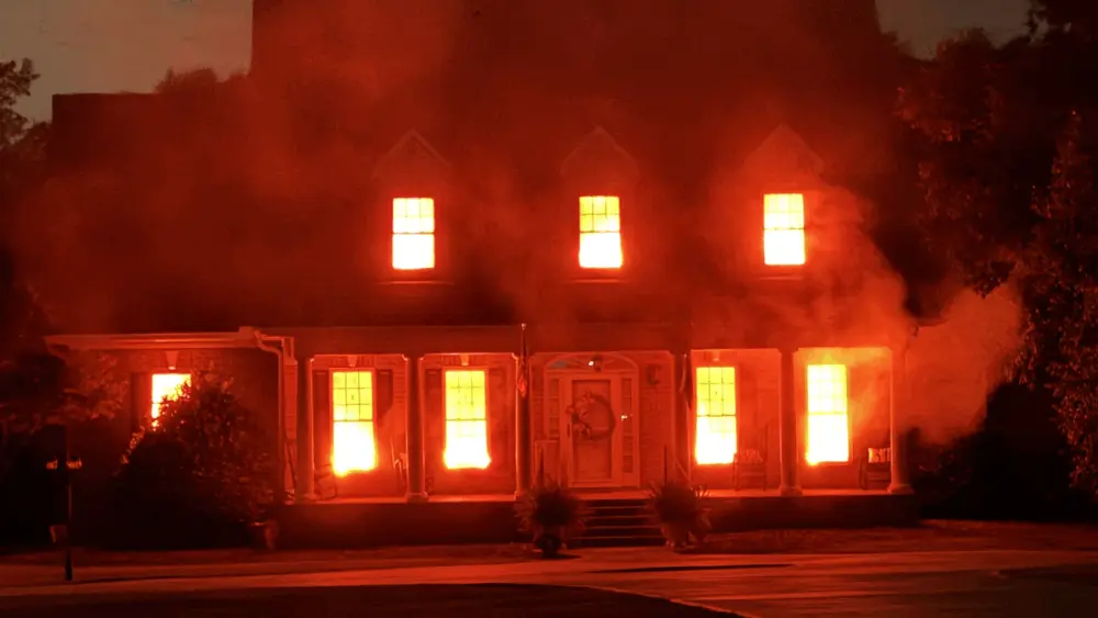 South Carolina home’s fiery Halloween display sparks viral fame and fire department calls
