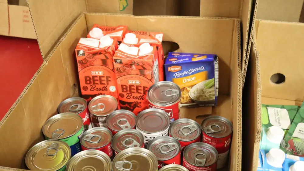 White House says it will use tariff revenue to fund federal food aid for mothers and young children