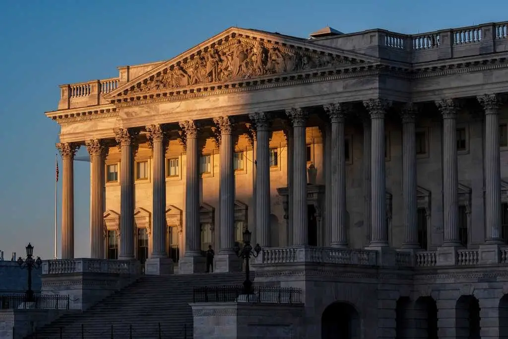 Troops will miss paychecks next week without action on the government shutdown