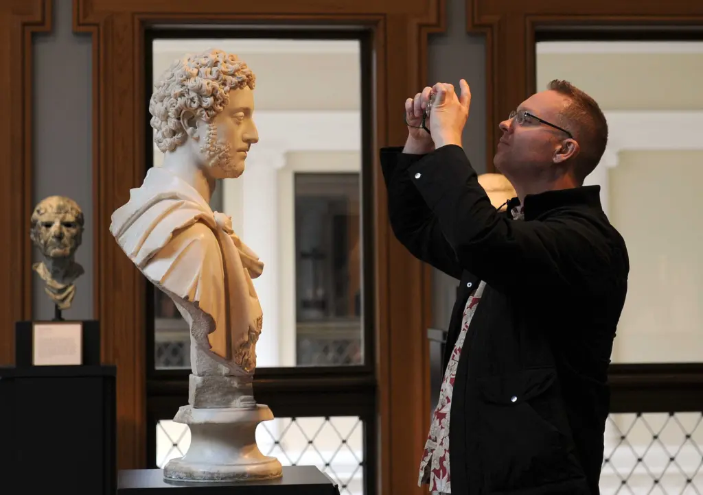 Once-secret Emperor Commodus' passage to Rome's Colosseum opens to public for the first time