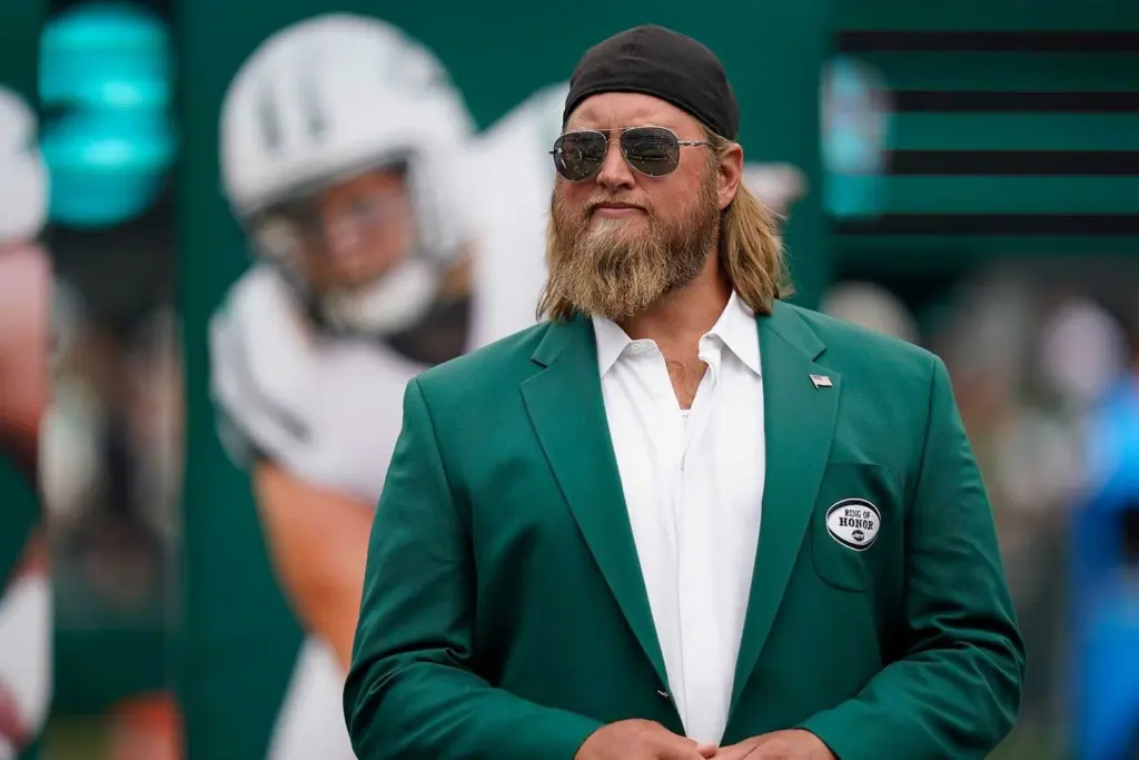 Former Jets All-Pro Nick Mangold seeks kidney donor, shares chronic illness diagnosis
